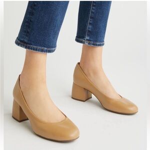 NEW Vionic Carmel Pumps